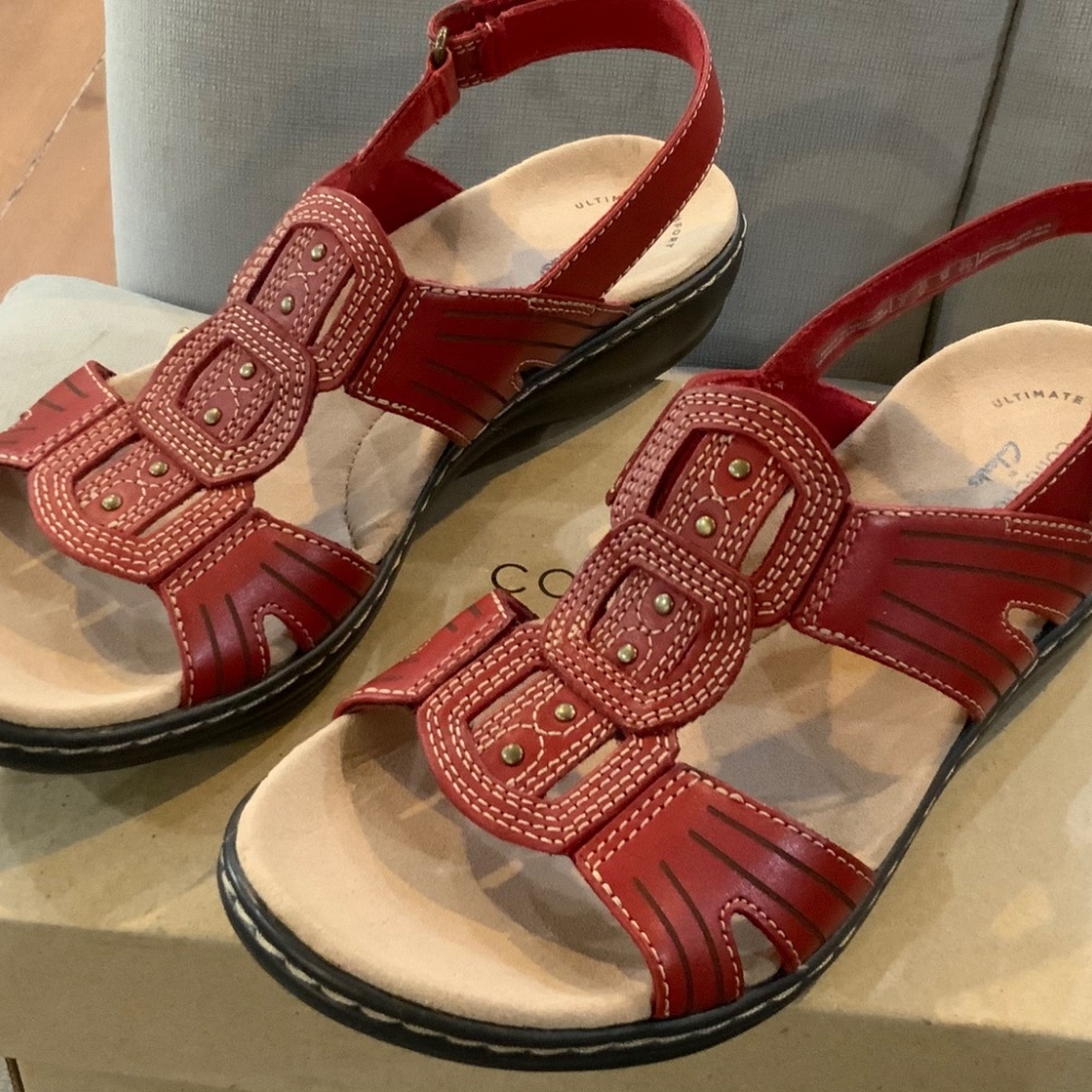 Collections by Clarks Sandal - Picture 2 of 7